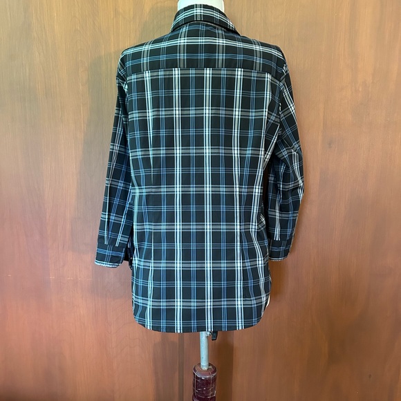 Bugatchi women’s plaid button up shirt - Picture 3 of 6